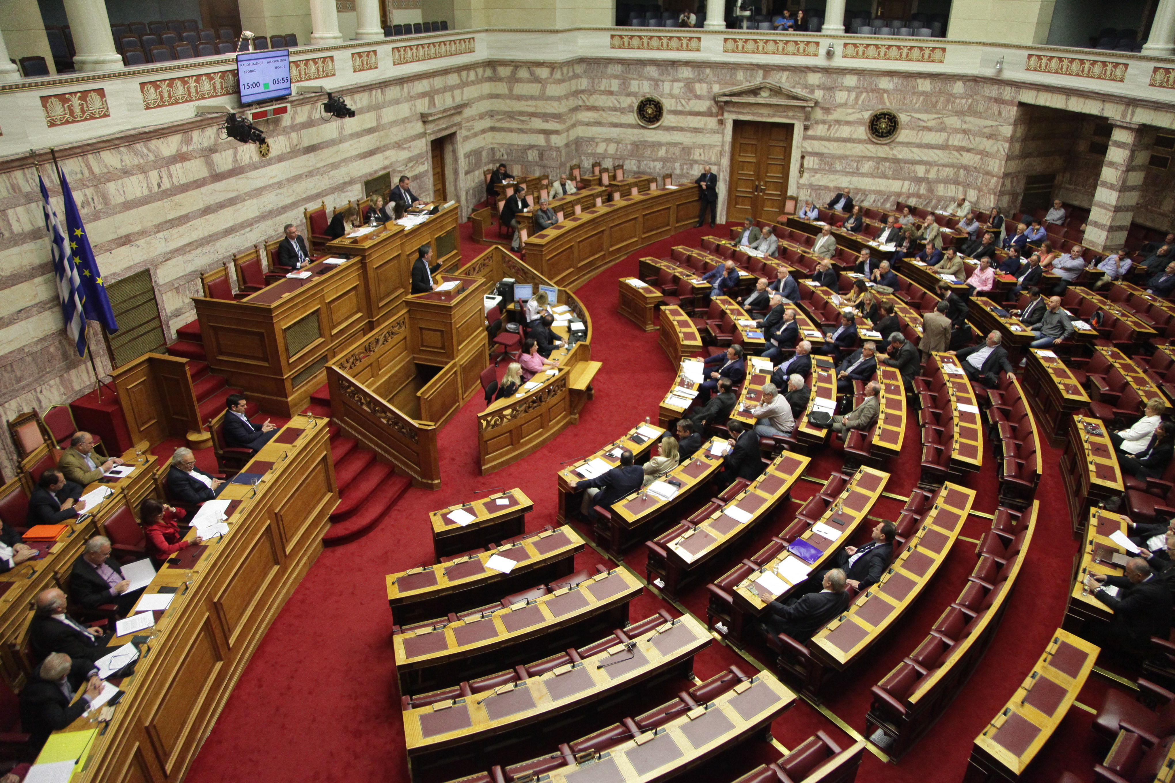 Βουλή: Πήρε ψήφο εμπιστοσύνης η κυβέρνηση με 155 υπέρ και 144 κατά