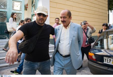 Προφυλακίστηκε ο Κ. Δαφέρμος για μίζα σε εξοπλιστικά