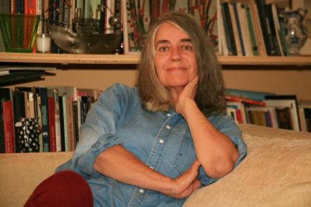 Η Ιωάννα Καρυστιάνη με το «Φαράγγι» στο Κορωπί