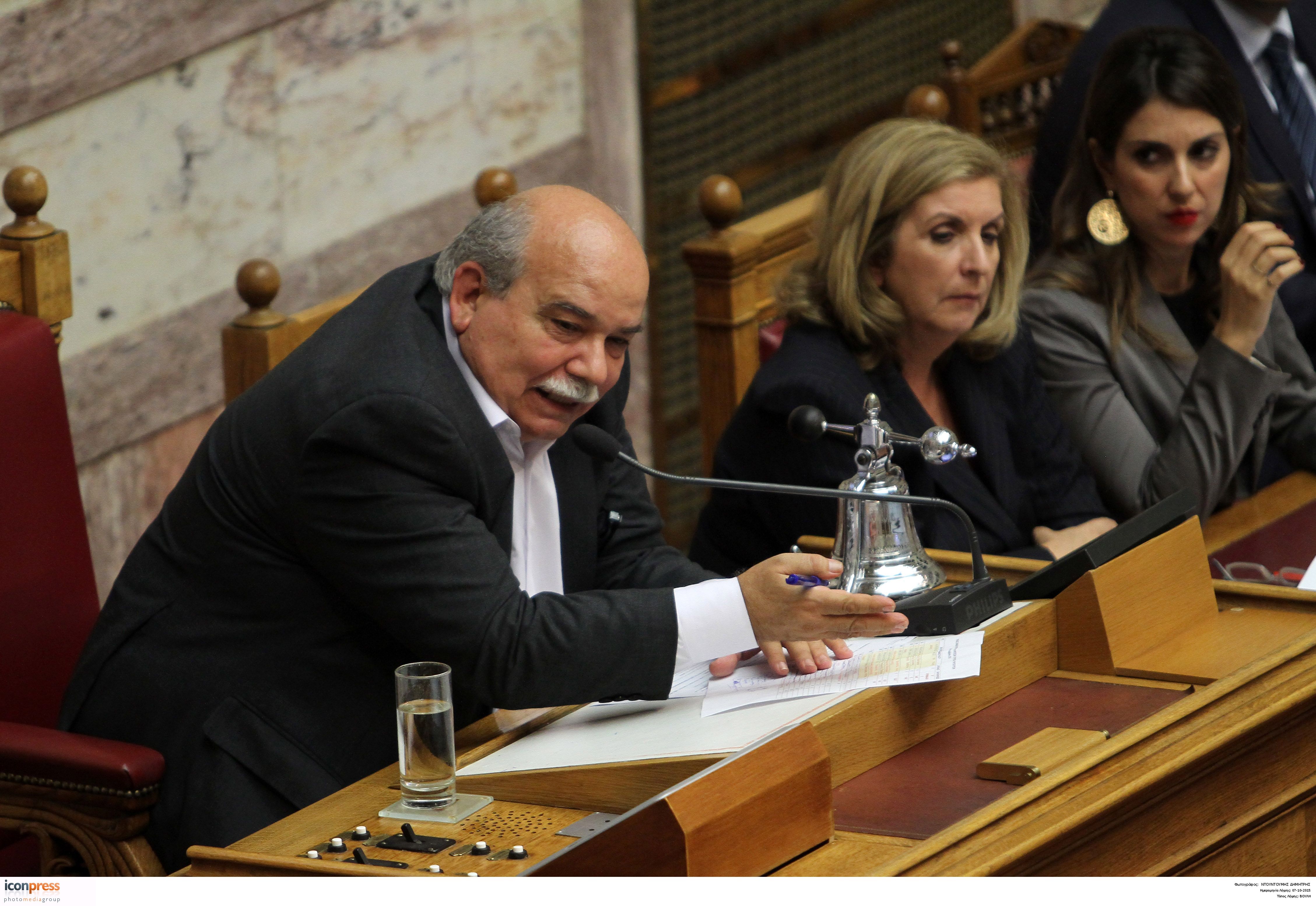 Βούτσης: Μείωση 10% της βουλευτικής αποζημίωσης από την 1η Ιανουαρίου