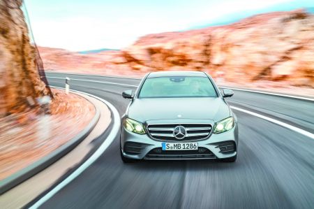 Mercedes-Benz E-Class 2016: Μαθήματα ευφυΐας