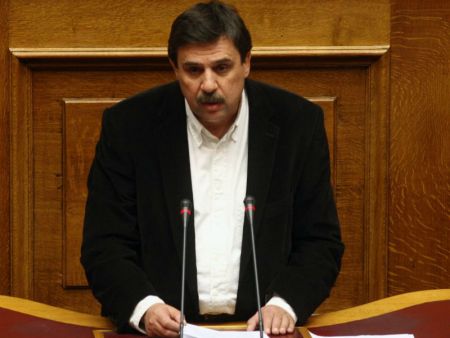 Α. Ξανθός: «Κοινωνική διαμαρτυρία είναι λογικό να υπάρχει, αφού συνεχίζεται η πολιτική λιτότητας, χωρίς ανακούφιση»