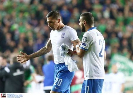 Πέταξε τη φανέλα της Εθνικής ο Χολέμπας