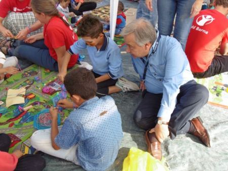 Γκουτέρες: Το προσφυγικό είναι πρόβλημα ευρωπαϊκό, όχι ελληνικό