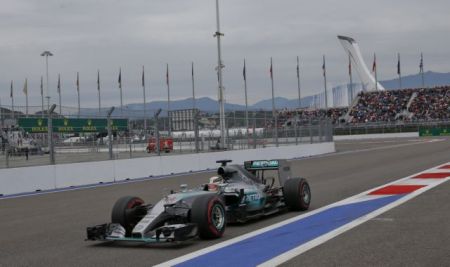 Ο Χάμιλτον ξανά πρώτος στο Grand Prix της Ρωσίας