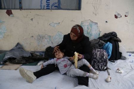 Κέντρο φιλοξενίας προσφύγων στο ποδηλατοδρόμιο δίπλα από το ΟΑΚΑ