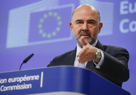 Μοσκοβισί: Σε καλό δρόμο η Ελλάδα – Θα πάρει τα 3 δισ. ευρώ