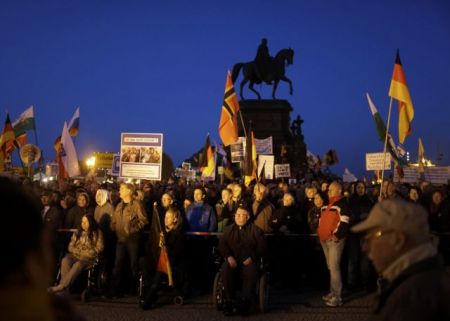 Βερολίνο καλεί τους πολίτες να μην ακολουθούν το Pegida