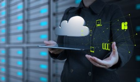 Το «υπολογιστικό σύννεφο» ωφελεί τις επιχειρήσεις