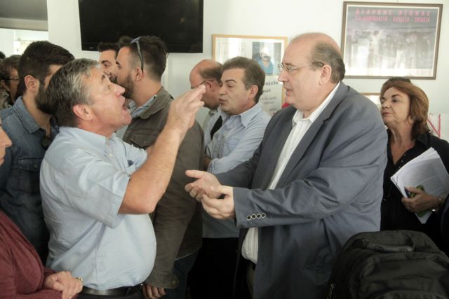 Για άλλη μία ημέρα συνεχίζεται κόντρα Ν. Φίλη – καθηγητών