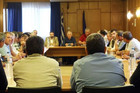 Αποστόλου: Θα βρούμε λύση για τους κατά κύριο επάγγελμα αγρότες