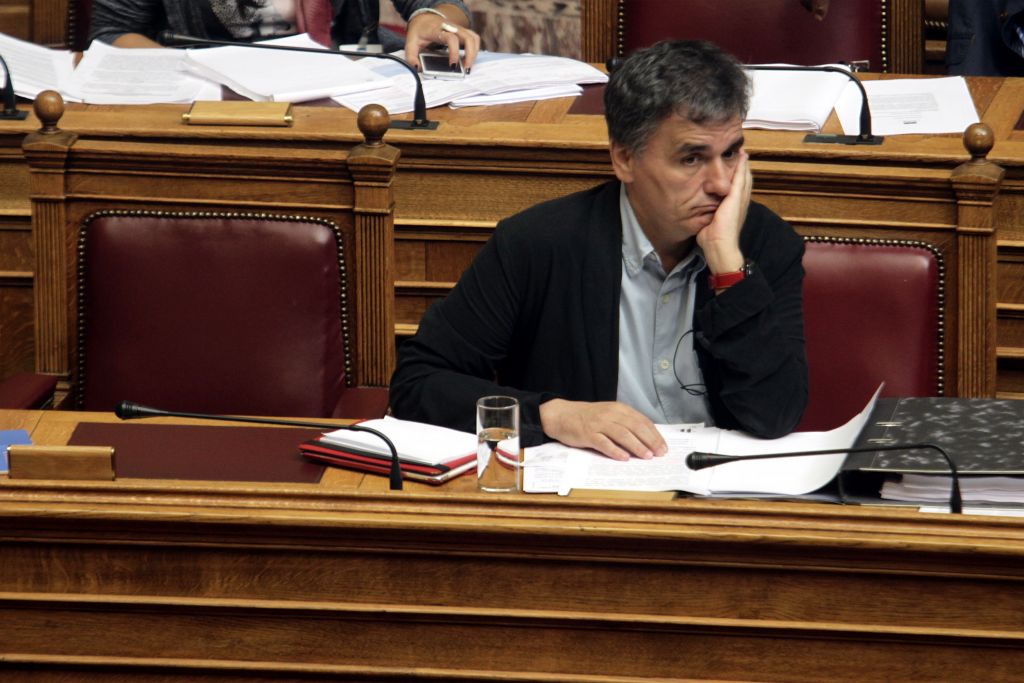 Τσακαλώτος:Οι θεσμοί να δείξουν ευελιξία σε θέματα με κοινωνικές επιπτώσεις