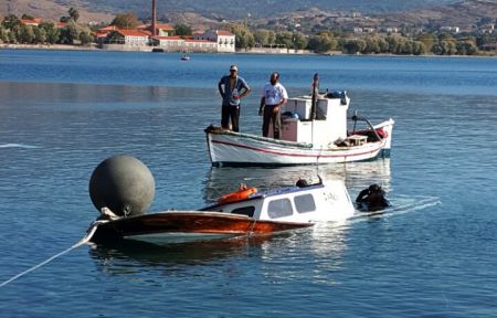 Διασώθηκαν 143 πρόσφυγες μέσα σε ένα 24ωρο σε Λέσβο και Σάμο