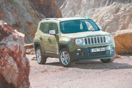 Jeep Renegade 1.4 4WD Auto: Ανάμεσα σε δύο κόσμους