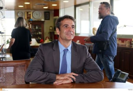 Mitsotakis: “Being against the bailout cannot be a political choice”