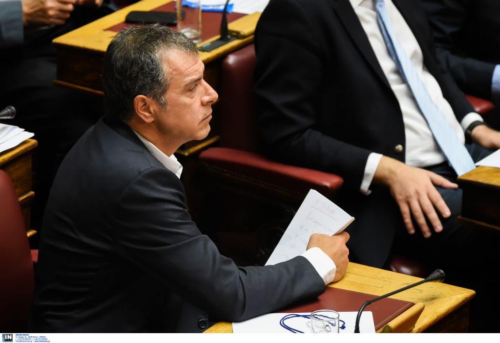 Στ.Θεοδωράκης: Δεν είμαστε εδώ για να νταντεύουμε τον Πρωθυπουργό