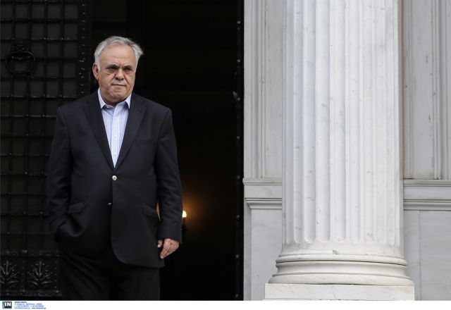 Dragasakis calls Government Council for Economic Policy meeting