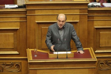 Αλεξιάδης: Προτεραιότητα της κυβέρνησης η εκταμίευση της δόσης