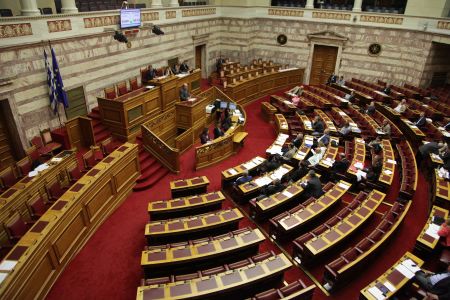 Τ.Αλεξιάδης: «Δεν συμφωνήσαμε νέο φόρο με τους δανειστές»