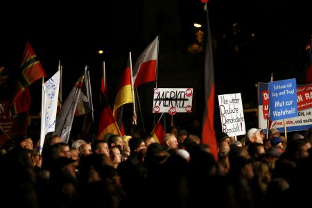 Οι γερμανοί Σοσιαλδημοκράτες συγκρίνουν το AfD με τους νεοναζί