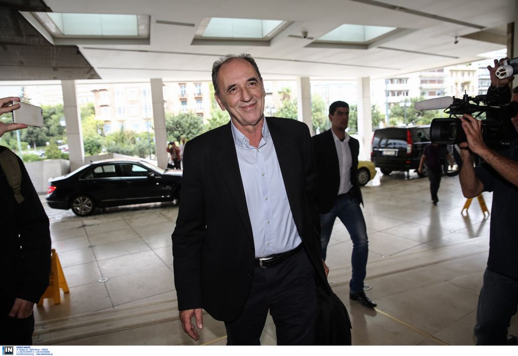 Σταθάκης: Υπάρχουν 6.300 σχέδια ενταγμένα σε αναπτυξιακούς νόμους