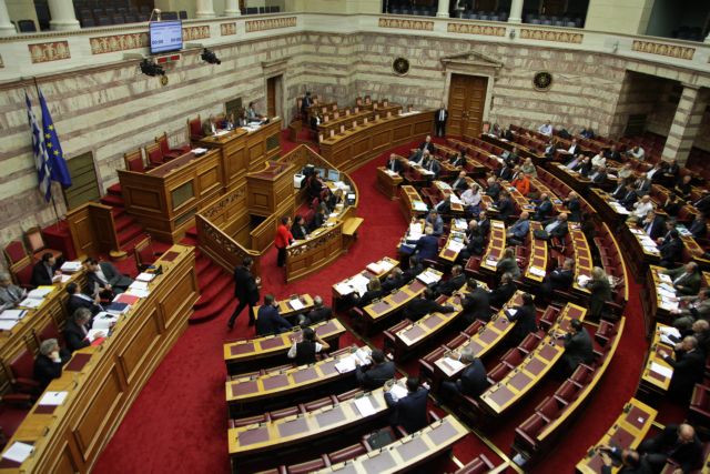 Parliamentary discussion on the budget for 2016 continues