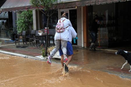 Κατάσταση έκτακτης ανάγκης στην πΓΔΜ μετά τις πολύνεκρες πλημμύρες