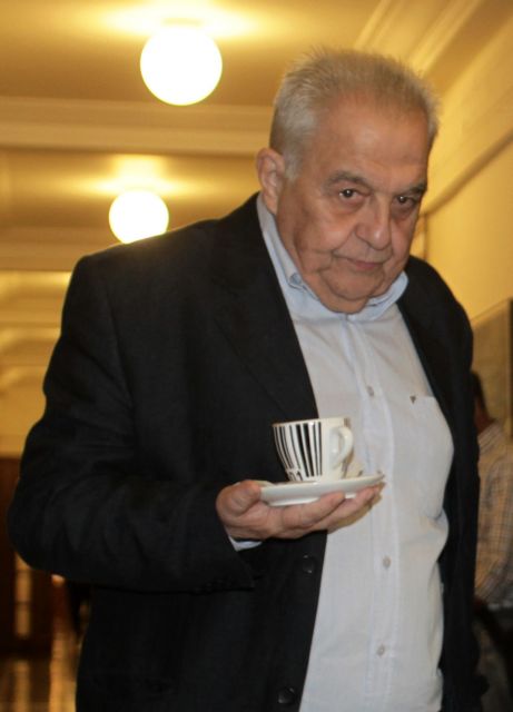 Η παρέα της εξουσίας στο Μαξίμου και τα νέα πολιτικά ήθη