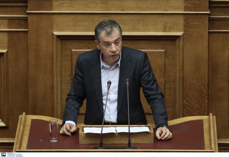 Ποτάμι: Εικόνες από το παρελθόν με τη κυβέρνηση Τσίπρα-Καμμένου