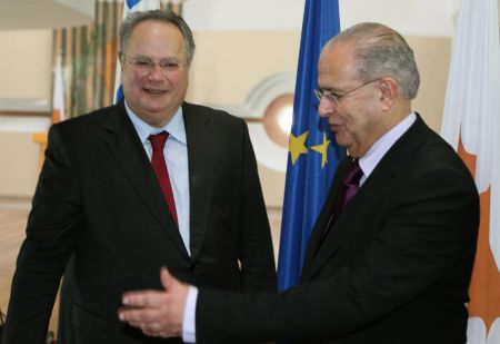 Μετρημένη αισιοδοξία από τους Κασουλίδη και Κοτζιά