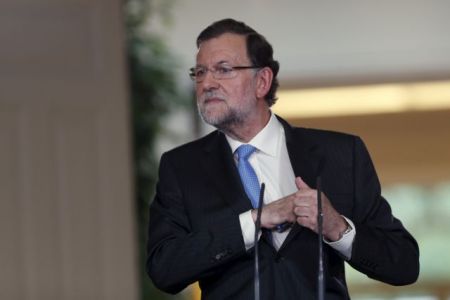 Ισπανία: O Ραχόι διέλυσε την Βουλή, στέλνει προεκλογικά μηνύματα
