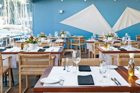 Ο Λευτέρης Λαζάρου μαγειρεύει για τις γυναίκες