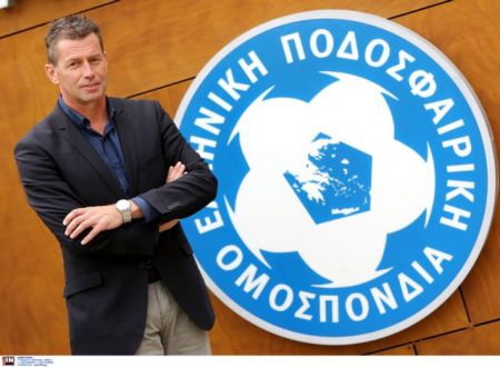 Ο Σκίμπε στη σκιά του Ρεχάγκελ