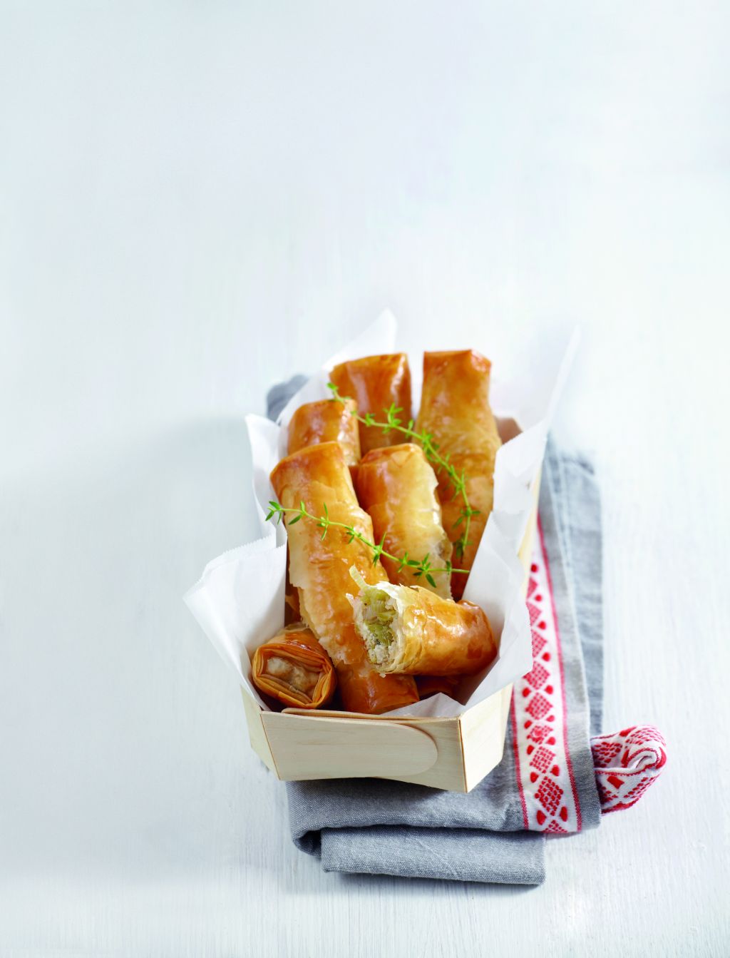 Μπουρεκάκια με πράσo, μανιτάρια και τυριά