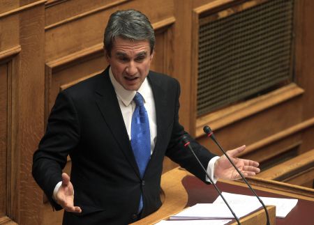 Επίθεση Λοβέρδου κατά Παυλόπουλου για το Ασφαλιστικό