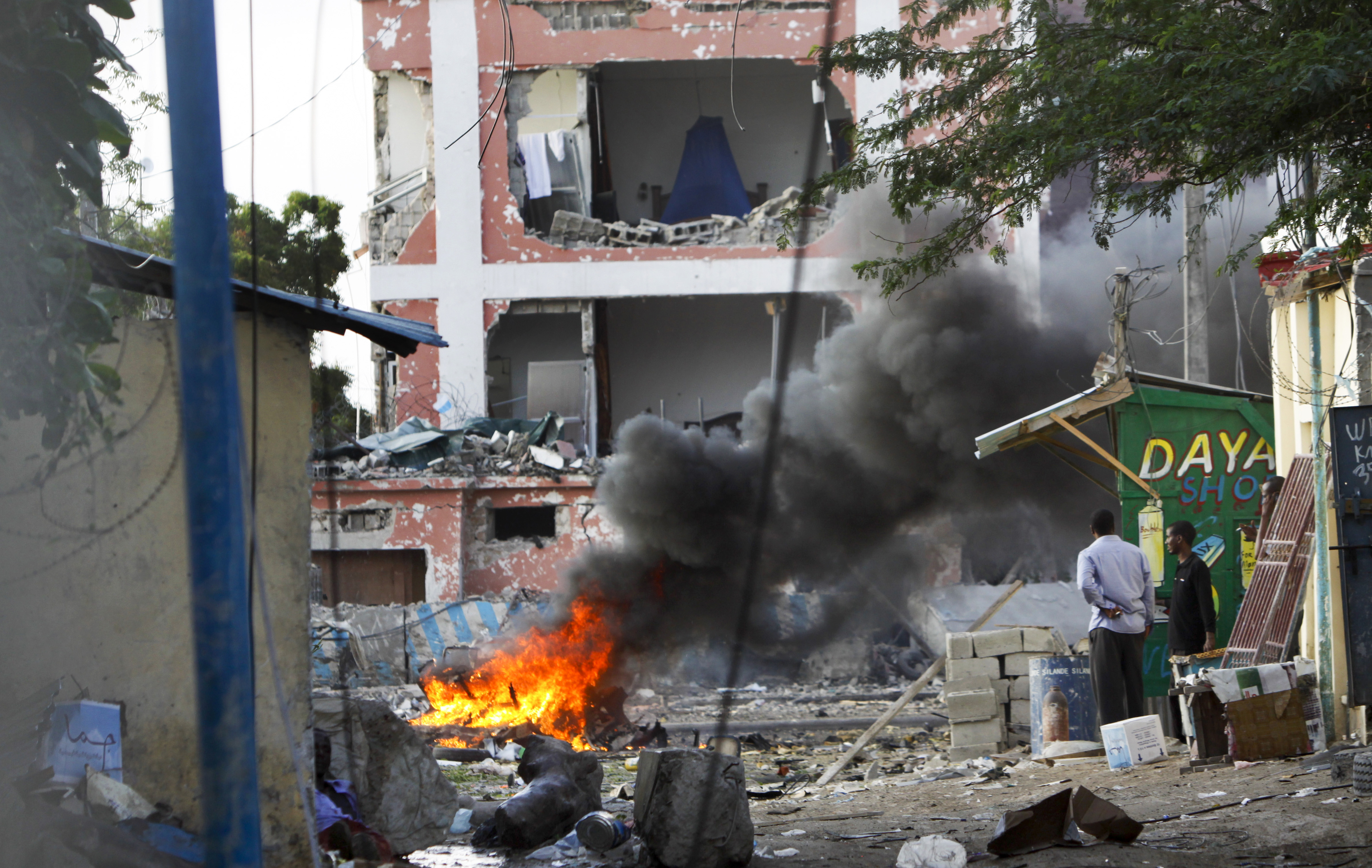 Σομαλία: Επίθεση ισλαμιστών της Αλ Σεμπάμπ σε ξενοδοχείο – 12 νεκροί