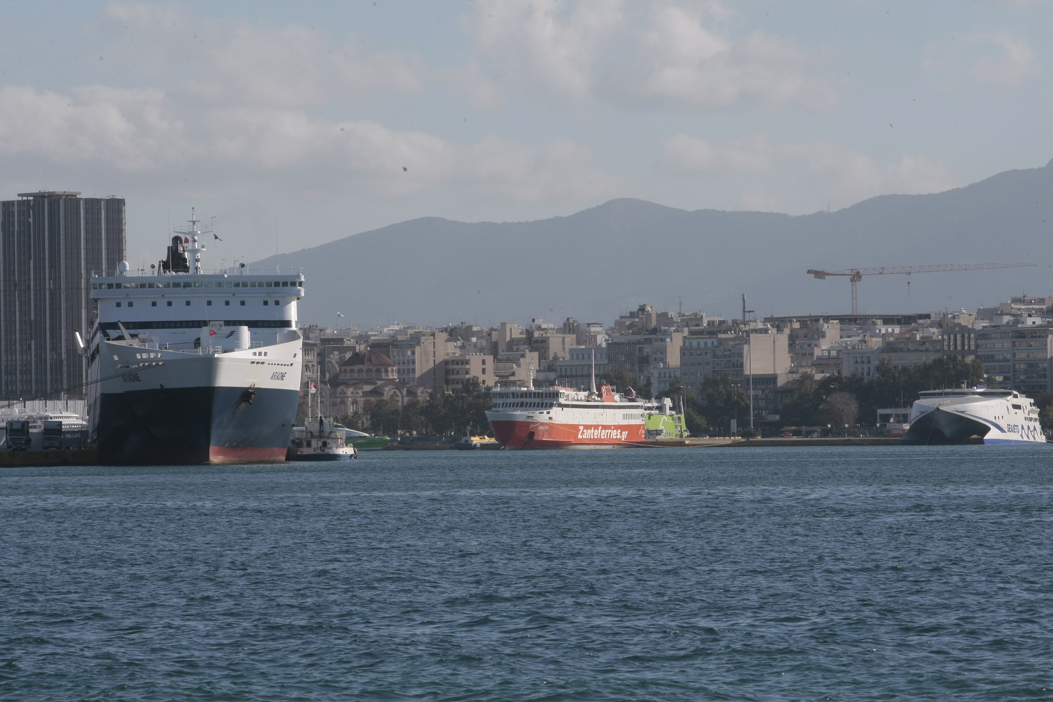 Κανονικά εκτελούνται τα δρομολόγια των πλοίων