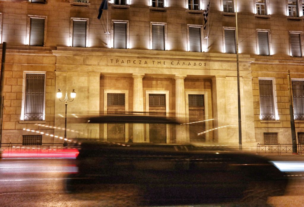 Moody’s: Rise in Greek bank deposits yields ‘credit positive’ rating