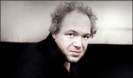 Ανακοινώθηκαν τα γαλλικά βραβεία λογοτεχνίας Γκονκούρ και Ρενοντό 2015