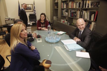 Φ.Γεννηματά σε Μοσκοβισί: Οχι στους πλειστηριασμούς πρώτης κατοικίας