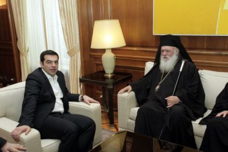 Η μυστηριώδης ρακοσυλλέκτρια