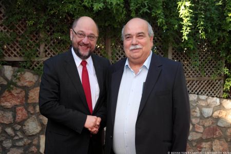 Ικανοποίηση Βούτση για όσα ειπώθηκαν στο γεύμα με Σουλτς