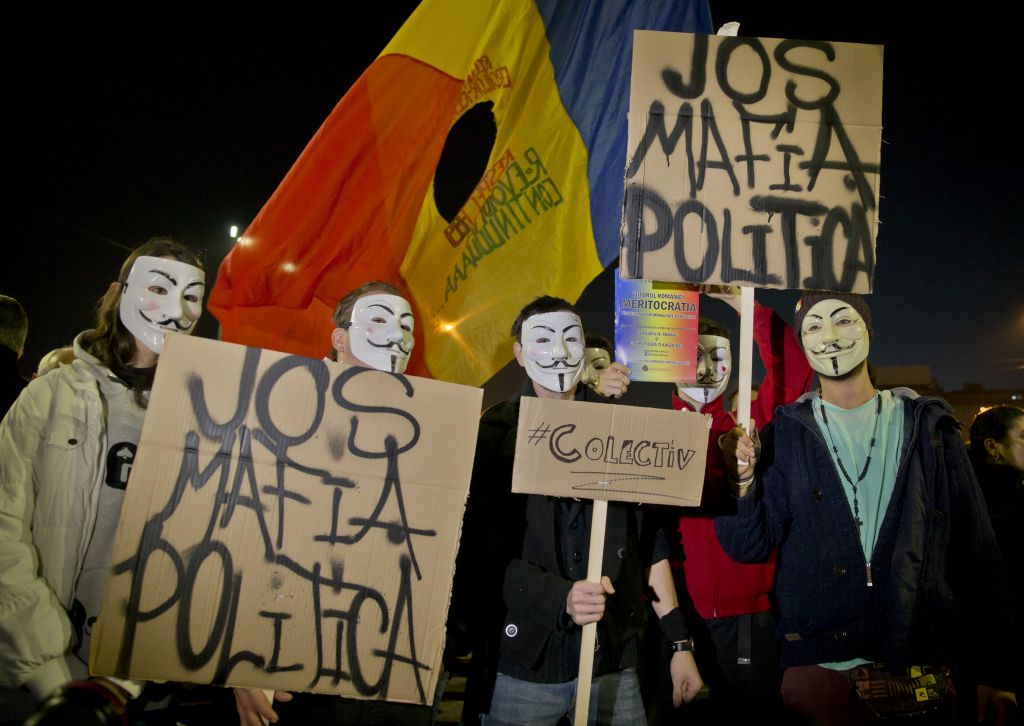 Ρουμανία: Νέες διαδηλώσεις, παρά την παραίτηση του πρωθυπουργού