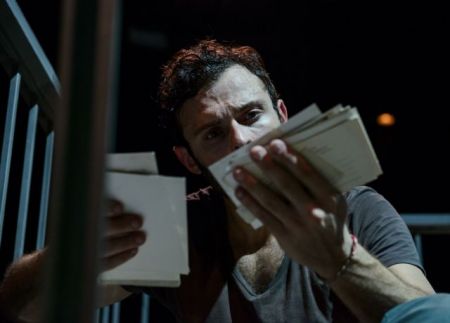 Θέατρο: Ατυχοι αισθηματίες