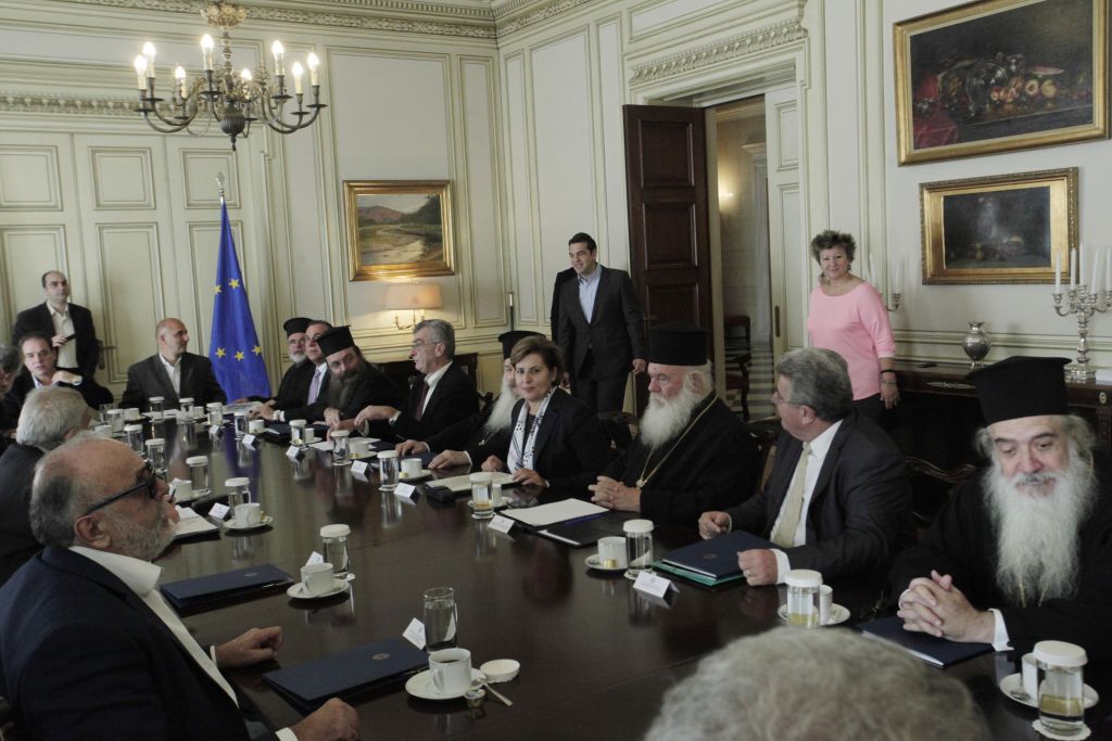 PM Tsipras: “United we will find solutions for the refugee crisis”