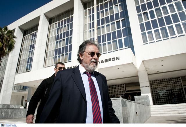 Parliamentary Ethics Committee summons Panousis and Roumpatis