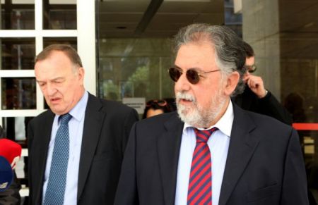 Ι. Πανούσης: «Γυρίζω στη δυστυχία μου»