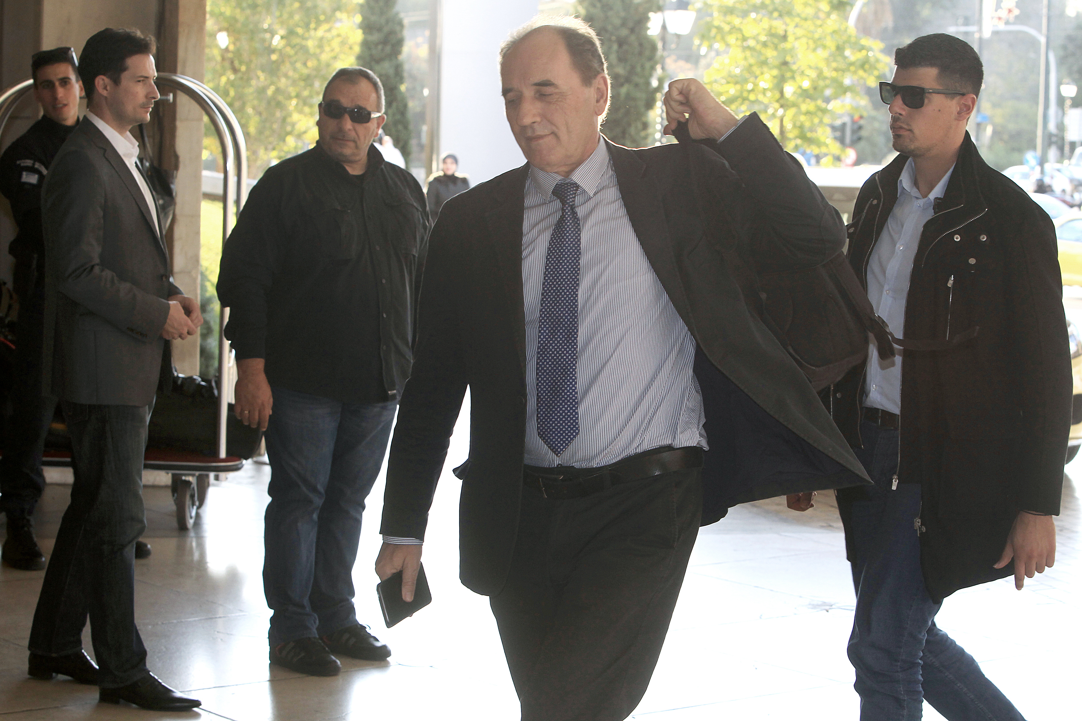 Σταθάκης: Εως το Σάββατο θα τα έχουμε κλείσει όλα