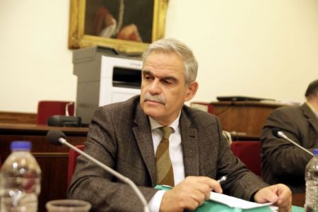 Συναγερμός στην ΕΛ.ΑΣ – Από τη Λέρο πέρασε ύποπτος για το μακελειό στο Παρίσι