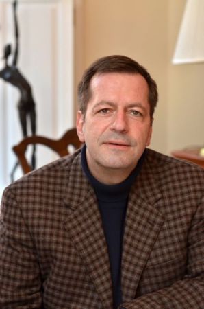 Τζον Ντόνατιτς: Η μετάφραση είναι τέχνη, είναι μια πρωτογενής εμπειρία